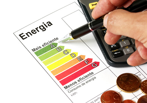 Como abaixar o custo com energia em minha casa ?