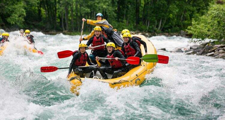 Quais os equipamentos preciso para praticar rafting