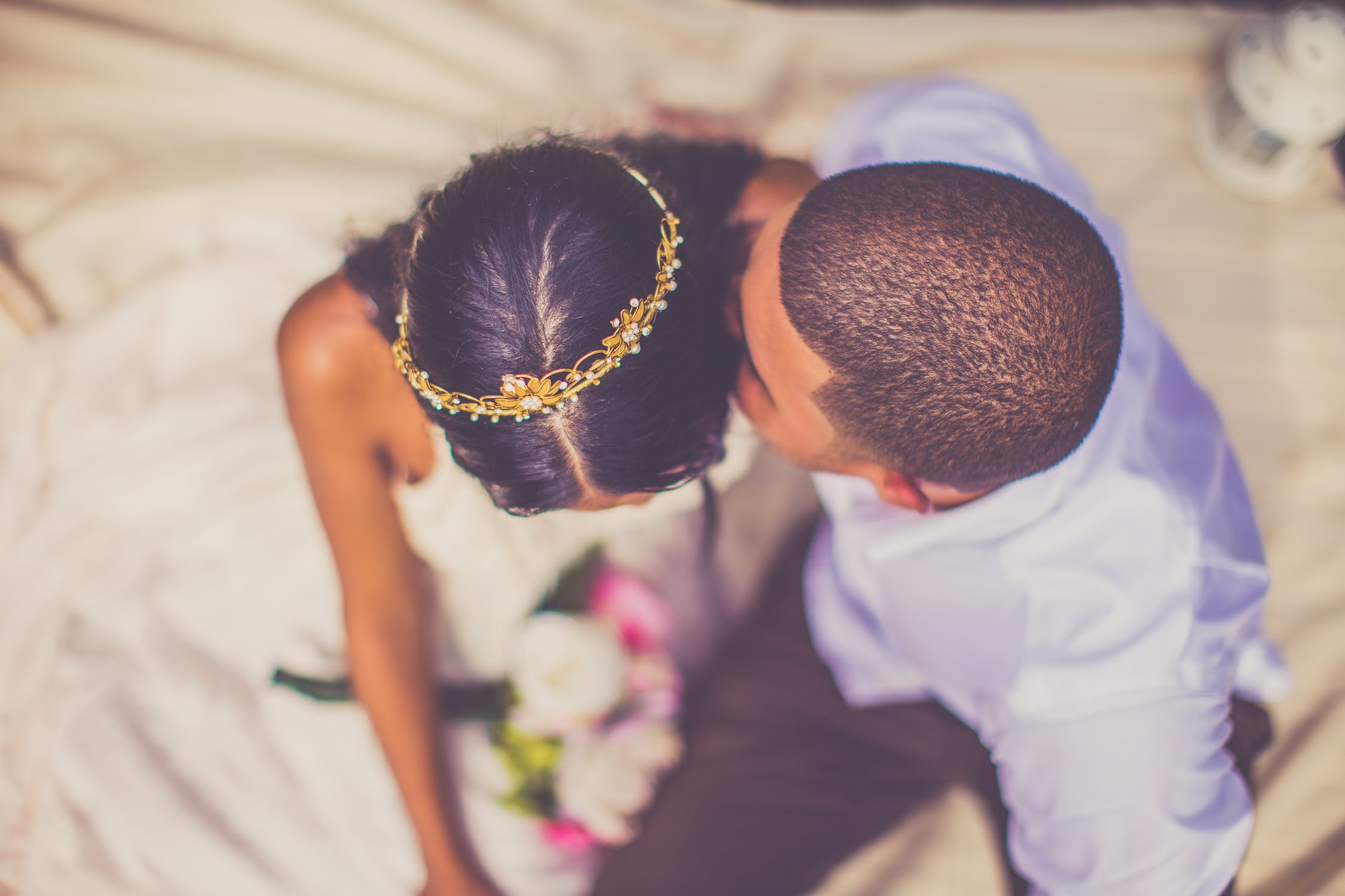 20 mensagens e votos de casamento para felicitar os noivos