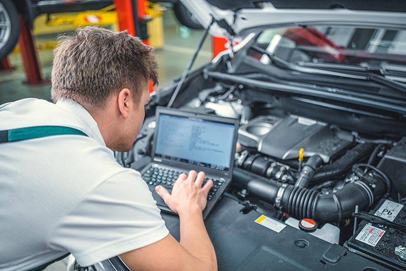 Carro engasgando: o que pode ser? 