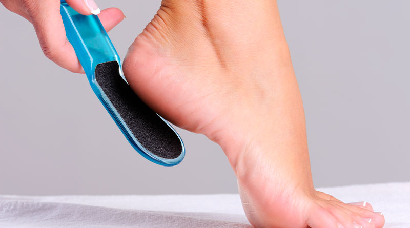 7 Cuidados para ter pés bonitos e saudáveis
