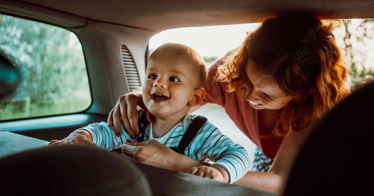 Vai viajar com seu bebê? Veja os cuidados que você deve tomar