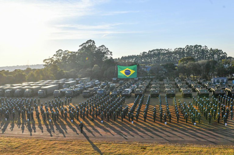 Porte de Arma: Explorando as Questões Legais e Éticas em Torno do Direito de Portar Armas