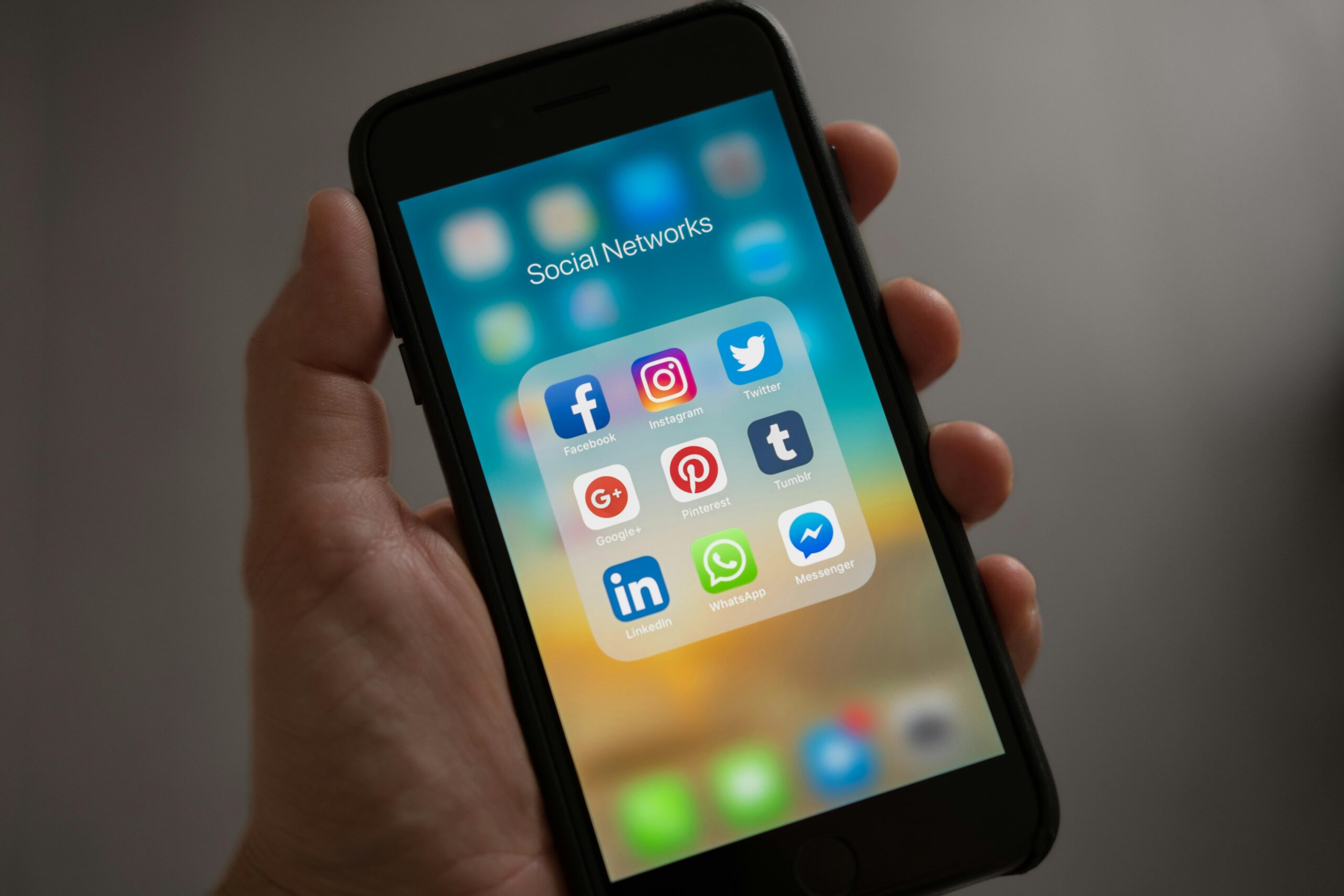 Grupos de WhatsApp evangélico: união e fé digital